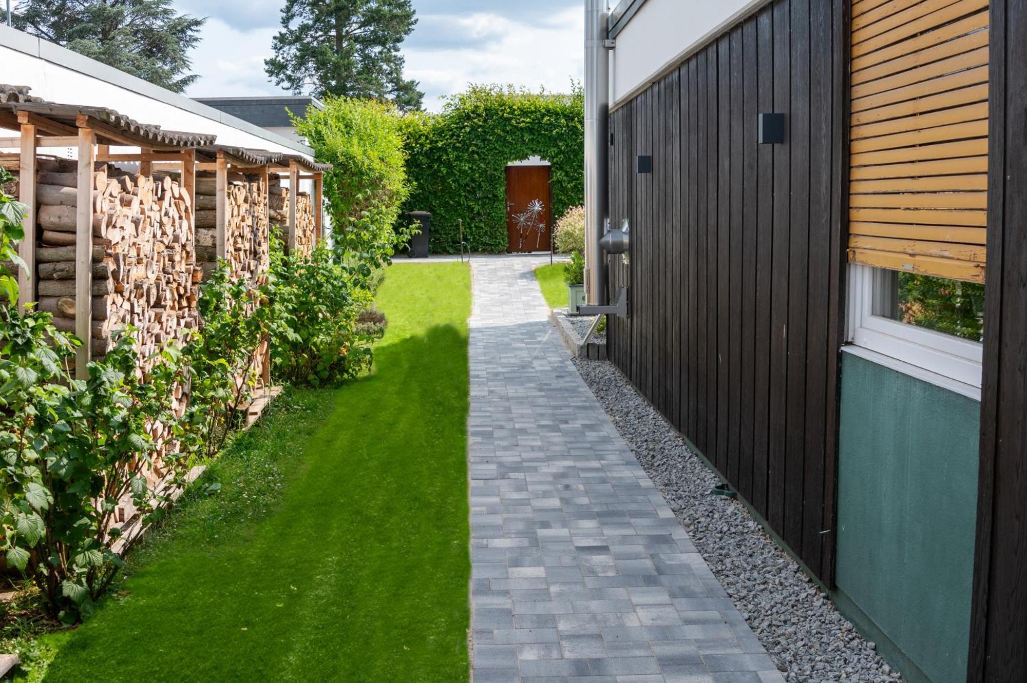Birgits Lodge Rheinbach Exteriör bild