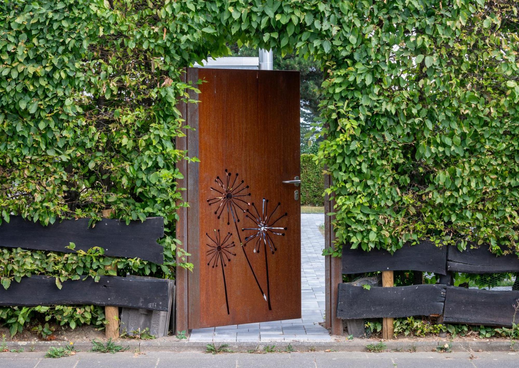 Birgits Lodge Rheinbach Exteriör bild